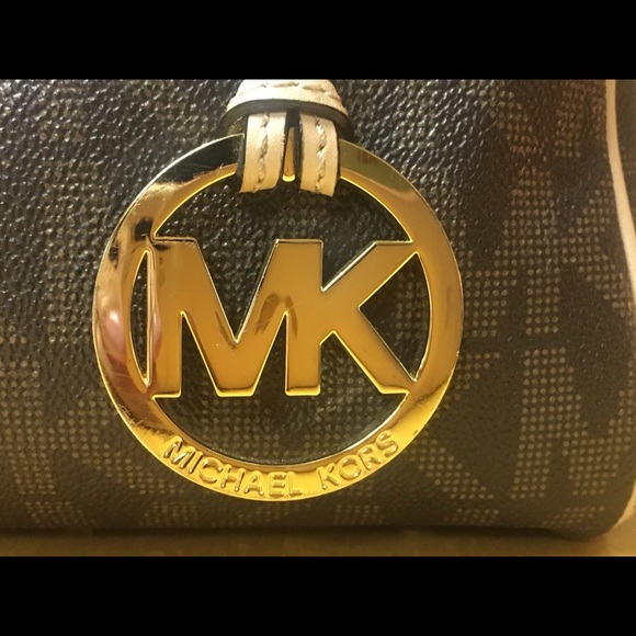 Michael Kors bag - Picture 2 of 8
